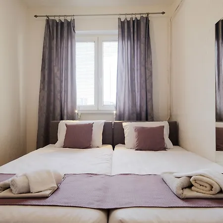 Apartment 3rooms Downtown *